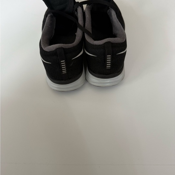 Nike Fly Knit Lunar 2 - Picture 3 of 10
